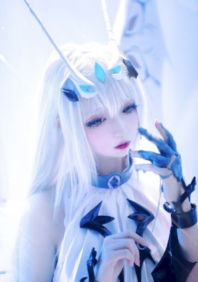 女警丰满的双乳_BD韩语神马影院在线
